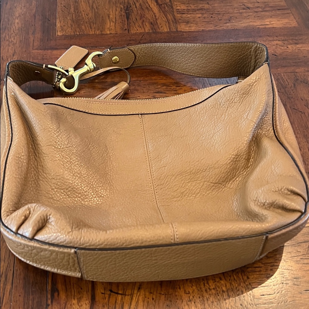 Coach Brown Leather Shoulder Bag - Picture 4 of 8